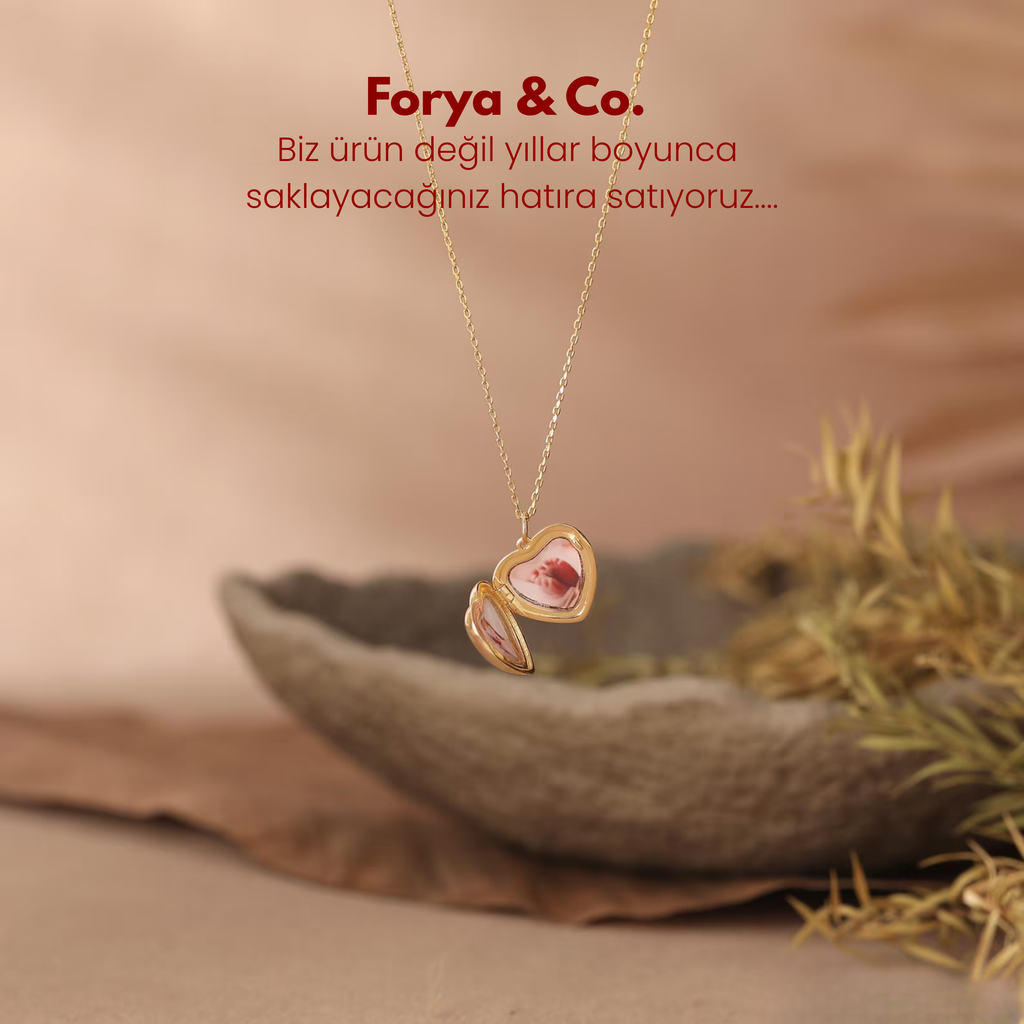 Annelere Özel Kalpli Hatıra Kolye
